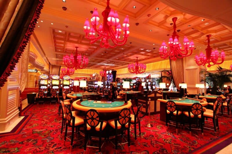 Gece Casino Keyifleri: Kazanma İpuçları ve Tercih Edilen Oyunlar